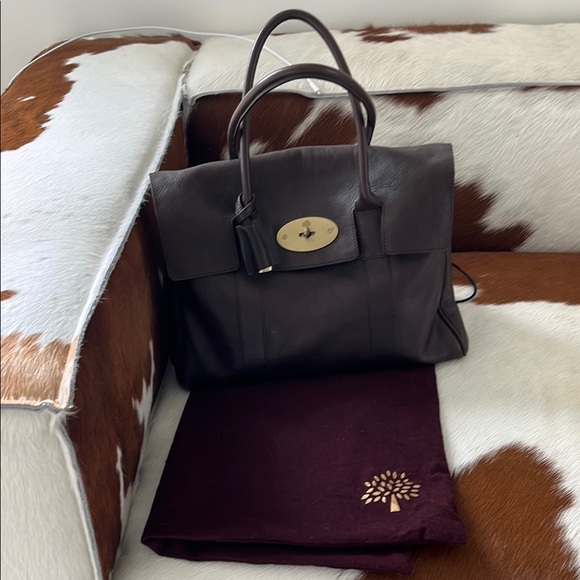 Mulberry Rich Chocolate Leather Shoulder Bag - Picture 2 of 12